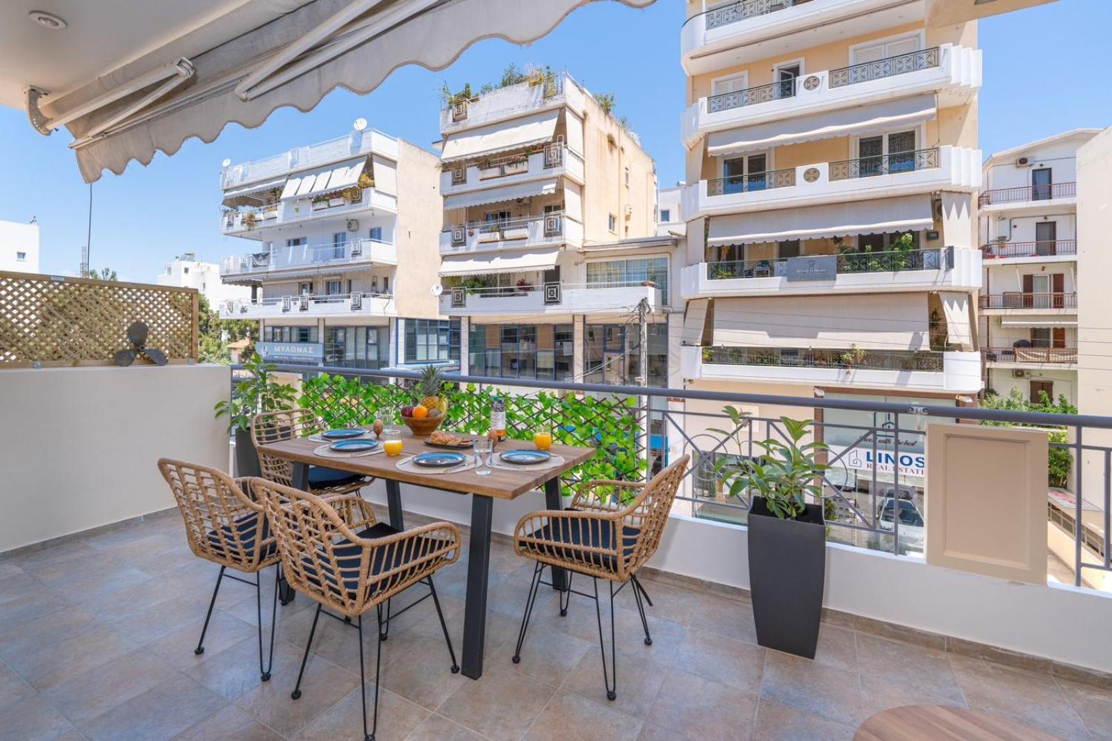 Luxurious Coastal Retreat In Central Glyfada Athènes Extérieur photo