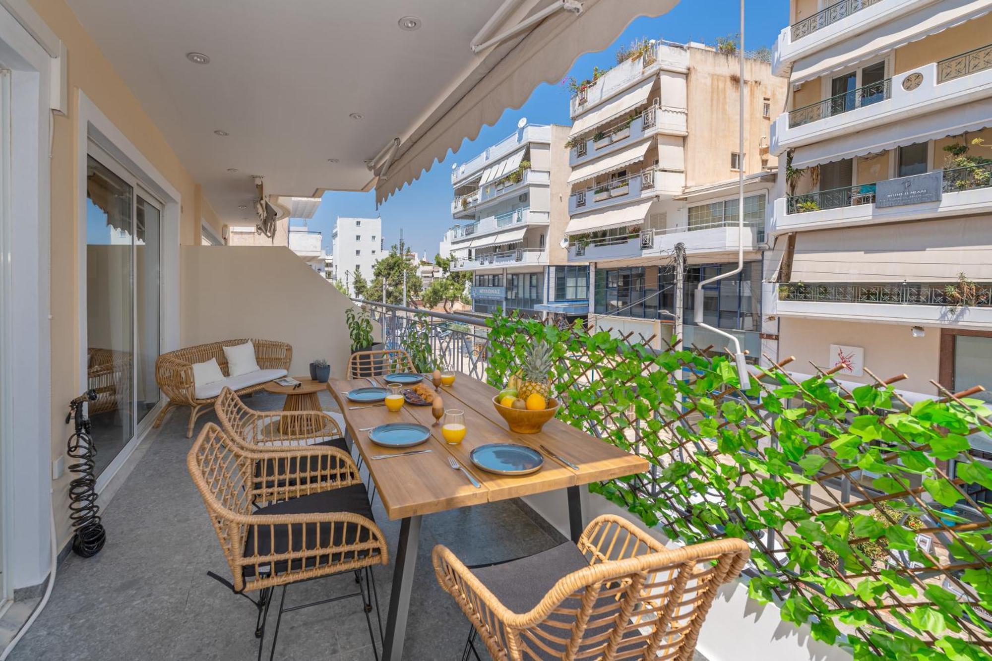 Luxurious Coastal Retreat In Central Glyfada Athènes Extérieur photo